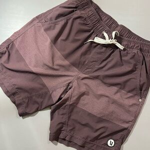 Vuori Men's Athletic Shorts in Dark Brown inseam 7, size S